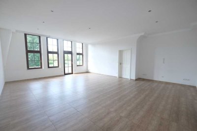 Traumhafte Wohnung mit 3 Balkonen und Fußbodenheizung im Grünen von Bochum-Hordel