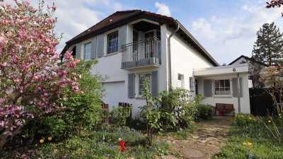 Doppelhaushälfte in ruhiger Lage von Kalkum
