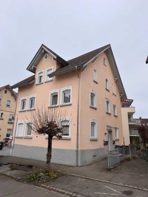 Mehrfamilienhaus- attraktive Rendite in Zentraler Lage!