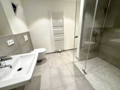 Einziehen & wohlfühlen – Erstbezug mit Balkon und schickem Duschbad