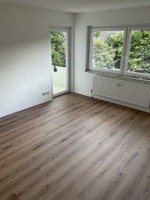 Rüstige Rentner mit WBS gesucht