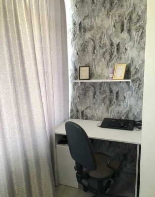 Stilvolle, modernisierte 1-Zimmer-Wohnung mit Balkon in Ahrensburg