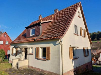 Einfamilienhaus 110 m² Wohnfläche inkl. Garten, Garage und Carport in Zeitlofs / Rupboden
