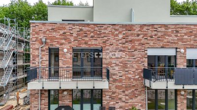 + Leben im Herzen von Hasloh: Neubau mit Stil und Komfort +
