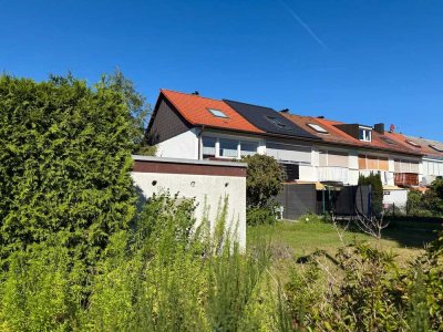 Reihenendhaus mit großzügigen Garten