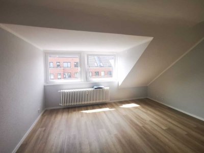 1 Zimmer- Wohnung Maisonette DG #013 (unmöbliert)