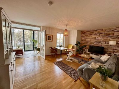 Helle, gepflegte 3-Zimmer-Wohnung mit Einbauküche, Wintergarten und Tiefgarage