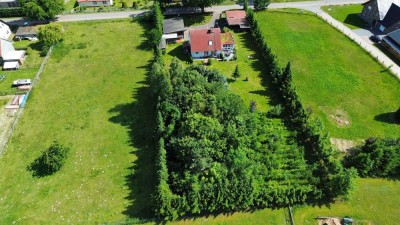 Einfamilienhaus mit Ferienwohnung und Saunahaus, kurz vor dem Plauer See