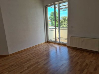 3-Zimmerwohnung mit Balkon zu vermieten!