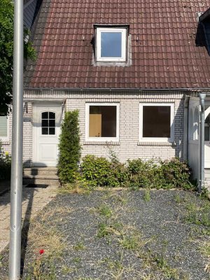 Vorabvermietung !!!     Gemütliches kleines Reihenmittelhaus
