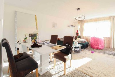Moderne 2-Zimmer-Wohnung mit Balkon in zentraler Lage von Waiblingen