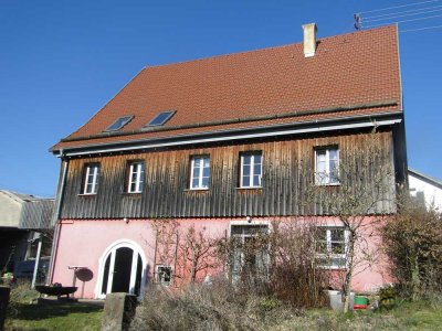 Drei Gebäude als Raum für Visionen in Spiegelberg / Großhöchberg