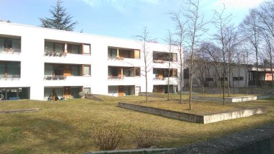 geräumige 2-Zimmer-Wohnung mit Gartenzugang