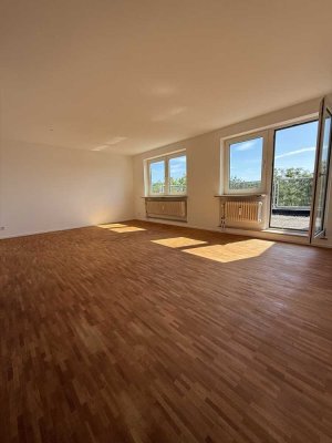 Drei Zimmer Wohnung mit Dachterrasse