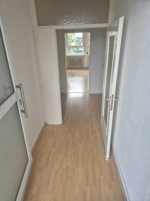 gut geschnittene 3-Zimmer-Wohnung mit Terrasse in Gerlingen