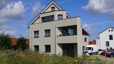 KFW 40 - Neubau in Broistedt: DG-Wohnung mit Loggia & Weitblick