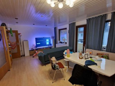 4-Zimmer-Wohnung mit Balkon, EBK und Garten