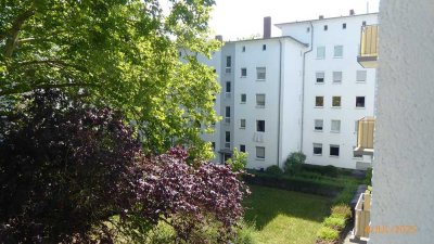 ### 2 Zimmer mit Balkon, Keller und Mansardenraum, in Darmstadt-Citylage ###
