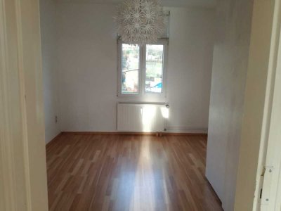 Attraktive 2-Zimmer-Wohnung mit Einbauküche in Wuppertal-Ronsdorf