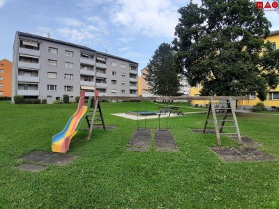 Preisgünstige 3-Zimmer-Wohnung, große Loggia, Sofortbezug möglich!