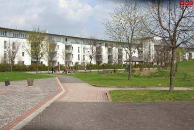 Herbstspaziergänge an der Traun &amp; Shopping ums Eck – 2-Zimmer-Wohnung inkl. Loggia nahe IKEA &amp; Haid Center! AB SOFORT VERFÜGBAR!
