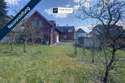Einfamilienhaus mit großzügigem Nebengebäude