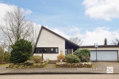 Großzügiges Architektenhaus mit 300m² Wohnfläche in bester Lage von Stade