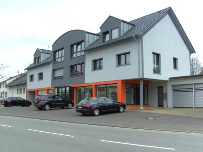 TOPMODERNE ETAGENWOHNUNG IN ORTSMITTE