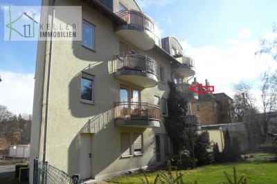 KAPITALANLAGE - 2-R-Wohnung mit Balkon, zentrumsnah, ruhige Lage mit PKW-Stellplatz