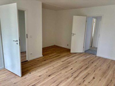 Erstbezug nach Renovierung! Großzügiges Apartment in Top Lage am AGFA-Gelände
