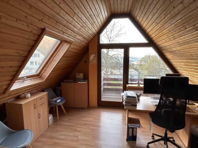 Geschmackvolle 2-Raum-DG-Wohnung mit Einbauküche in Trechtingshausen