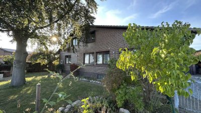 Schöne Wohnung im Erdgeschoss mit großer Terrasse und Garage - Strom und Internet inklusive