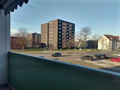 Achtung frisch gestrichen: 2-Zimmerwohnung mit Balkon in Dormagen