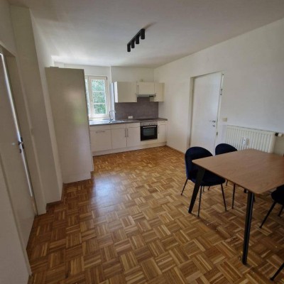 ANSEHEN | VERLIEBEN | EINZIEHEN