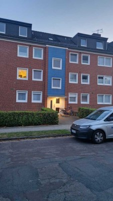 Charmante 2,5-Zimmer Dachgeschosswohnung in Bergen