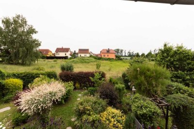 Ruhig wohnen, stadtnah leben – Reihenmittelhaus mit Charme |2 Stellplätze | Terrasse + großer Balkon