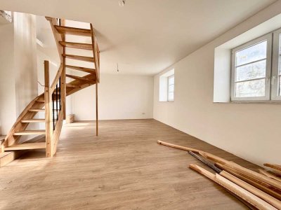 Borna * ERSTBEZUG * Gefragte 5 Zimmer * Maisonette * Balkon