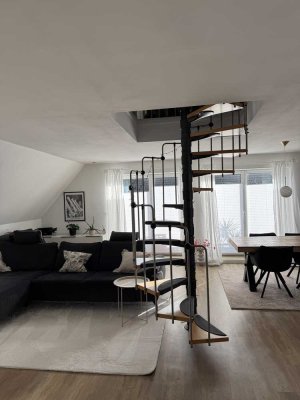 Großzügige Maisonette Wohnung mit Garten, Balkon & Carport in Bargteheide