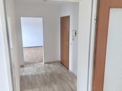 Schöne, geräumige, helle 2-Zimmer-Wohnung am Rande der Opladener Altstadt.