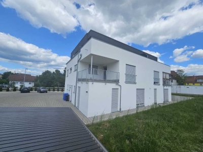 Neuwertige  2.5 Zi. -Wohnung mit herrlichem Terrassenbalkon!