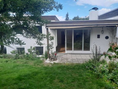 Großzügiges Reihenmittelhaus in Gräfelfing von Privat