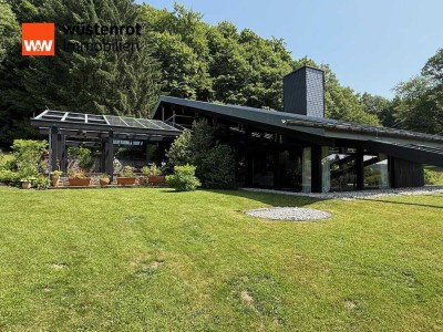 Eine Immobilie der Extraklasse! Traumhaus mit tollem Grundstück!