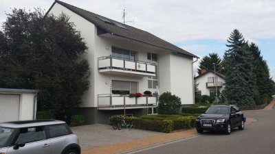 Großzügige 3 ZKB Gartenwohnung / Souterrain in Rot