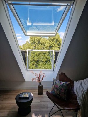 Über den Dächern von Münster - schickes DG-Appartement mit französischem Balkon - Modern saniert!