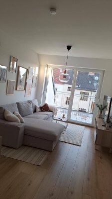 Moderne 2-Zimmer-Wohnung mit großem Balkon &amp; Fußbodenheizung