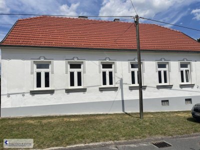 Familienhaus - ausbaufähig, mit großem Garten und als Team zu bewohnen