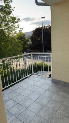 Erstbezug nach Renovierung / Sanierung mit Balkon