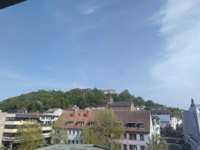 Hübsche 2 ZKB-Wohnung mit Balkon