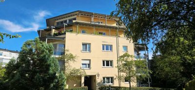 Traumhafte 2-Zimmer-Penthouse-Wohnung in Müllheim  – Lichtdurchflutet, ruhig und zentral!