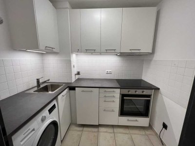 1 Zimmer in 3er WG,_Zi2 - nähe München in Unterhaching